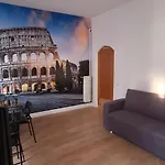 In With Gemelli E Vaticano * ローマ