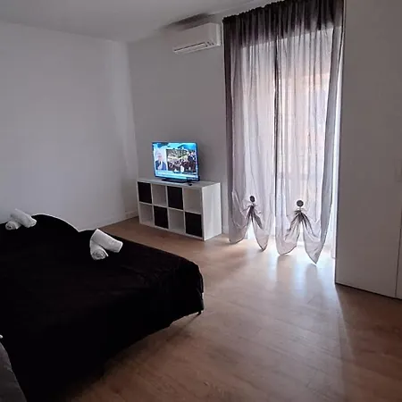 In With Gemelli E Vaticano